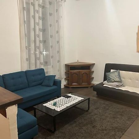Superbe Appartement Avec Parking Gratuit ヴォー・アン・ヴラン エクステリア 写真