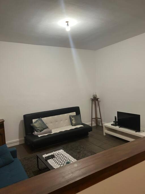 Superbe Appartement Avec Parking Gratuit ヴォー・アン・ヴラン エクステリア 写真